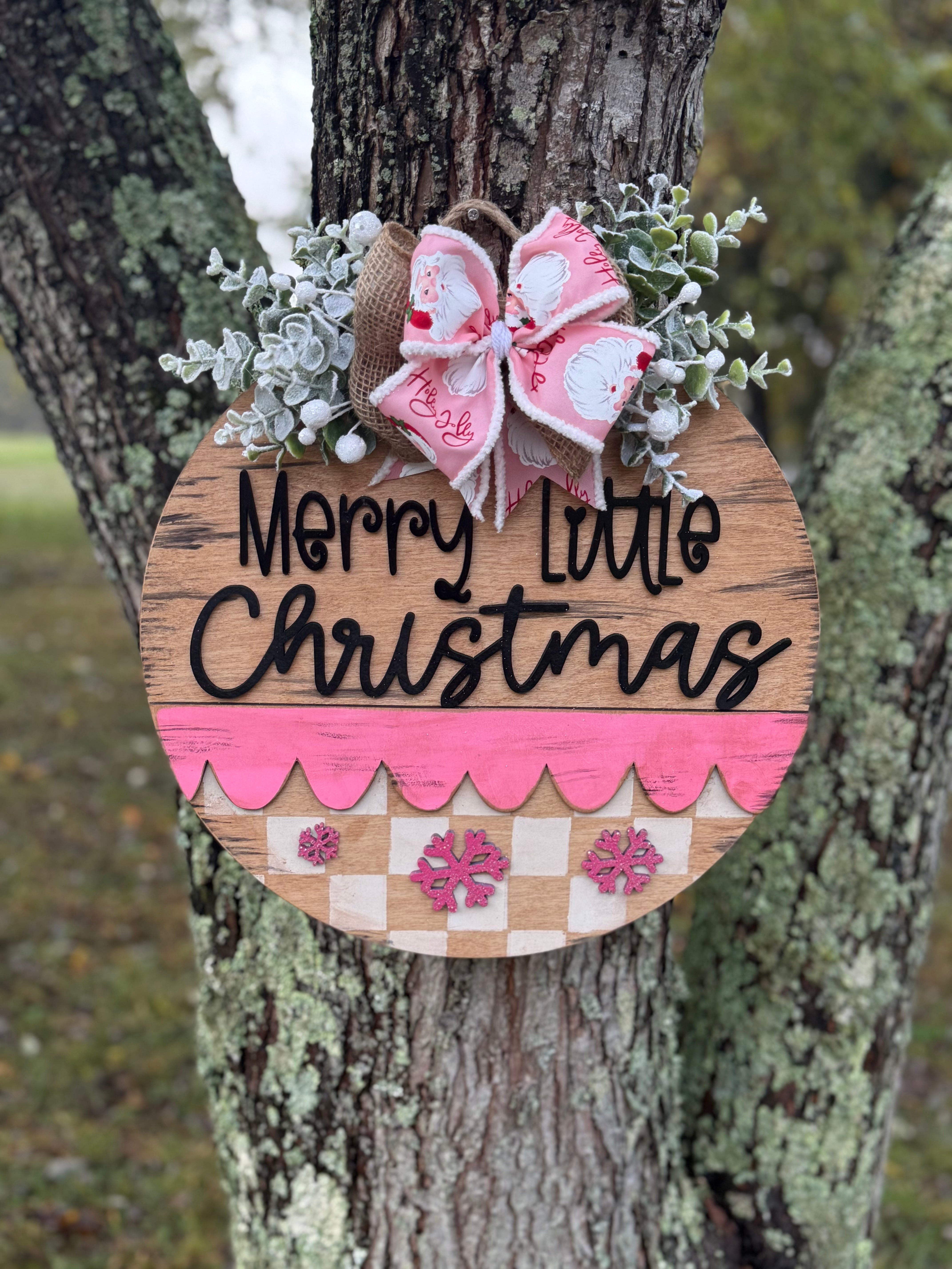Merry Little Christmas door Hanger Pink: Cute Christmas Wreath
